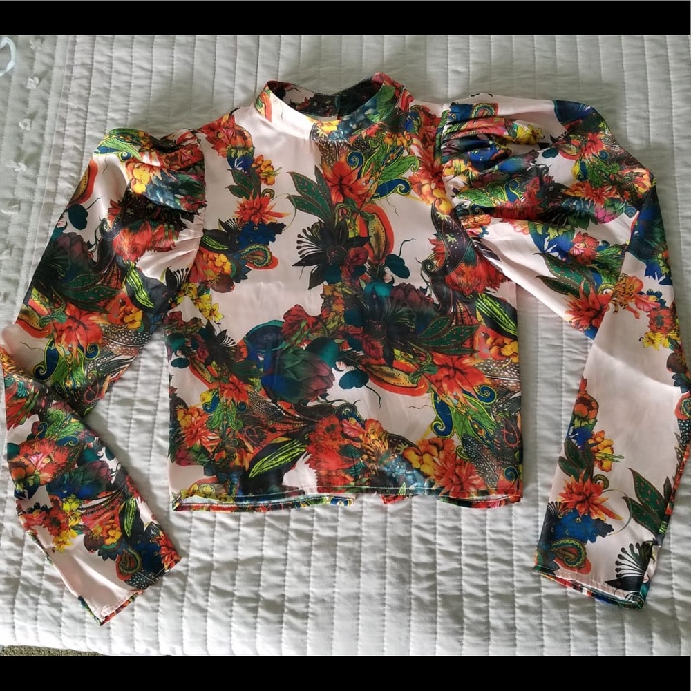 H&M Floral Cropped Blouse puff long sleeve